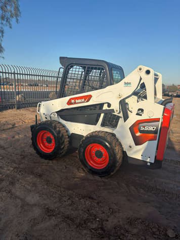 Main image Bobcat S590